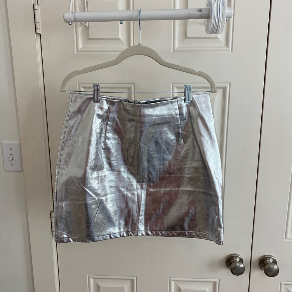 Metallic Silver Mini Skirt | High-Waisted Faux Leather Party Skirt